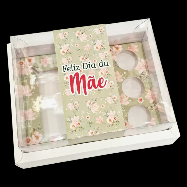 caixa bento + 3 brigadeiros